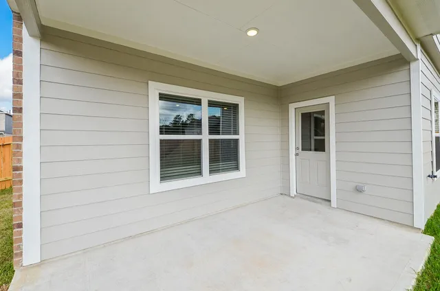 $2,300 | 27378 Axis Deer Trail, Magnolia, TX 77354