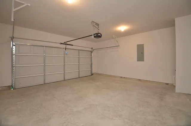 $2,300 | 27378 Axis Deer Trail, Magnolia, TX 77354