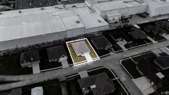 $265,000 | 127 Horis Drive, Houma, LA 70364