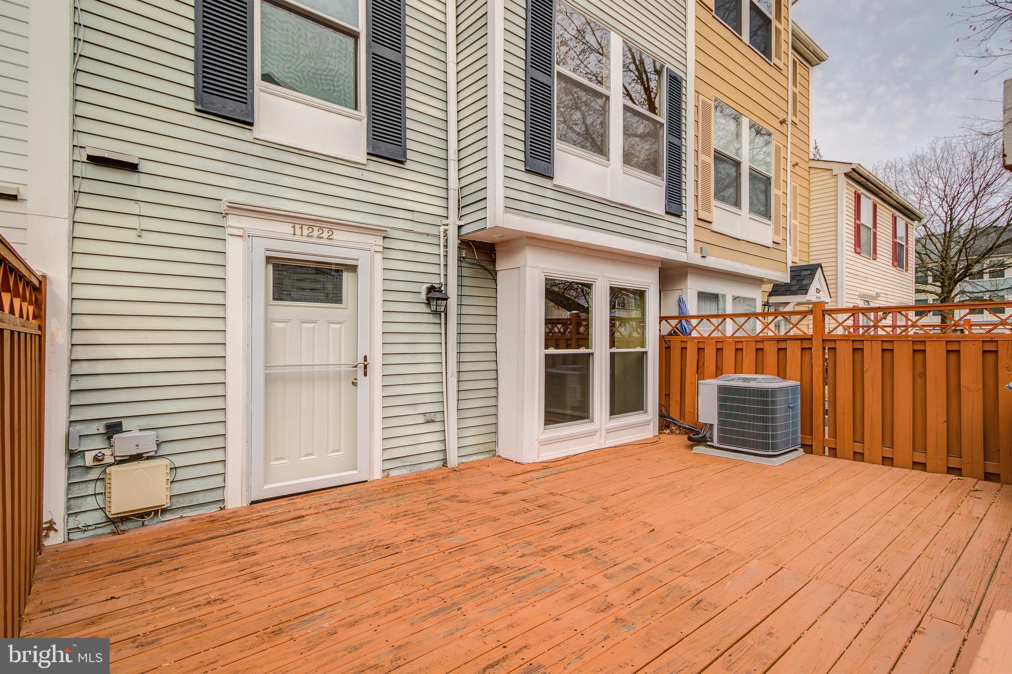 11222 Legato Way Silver Spring, MD 20901 - Photo 4 of 31