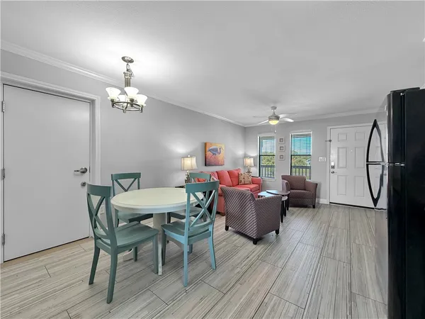 $219,900 | 2290 North Fulton Beach Road, Unit 214, Rockport, TX 78382