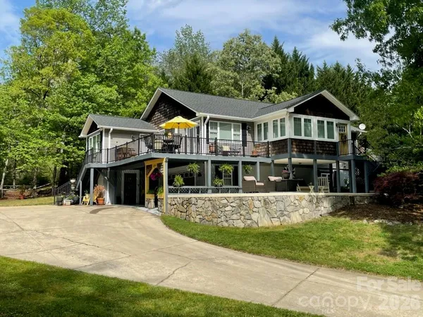 $675,000 | 335 Village Boulevard, Lake Lure, NC 28746