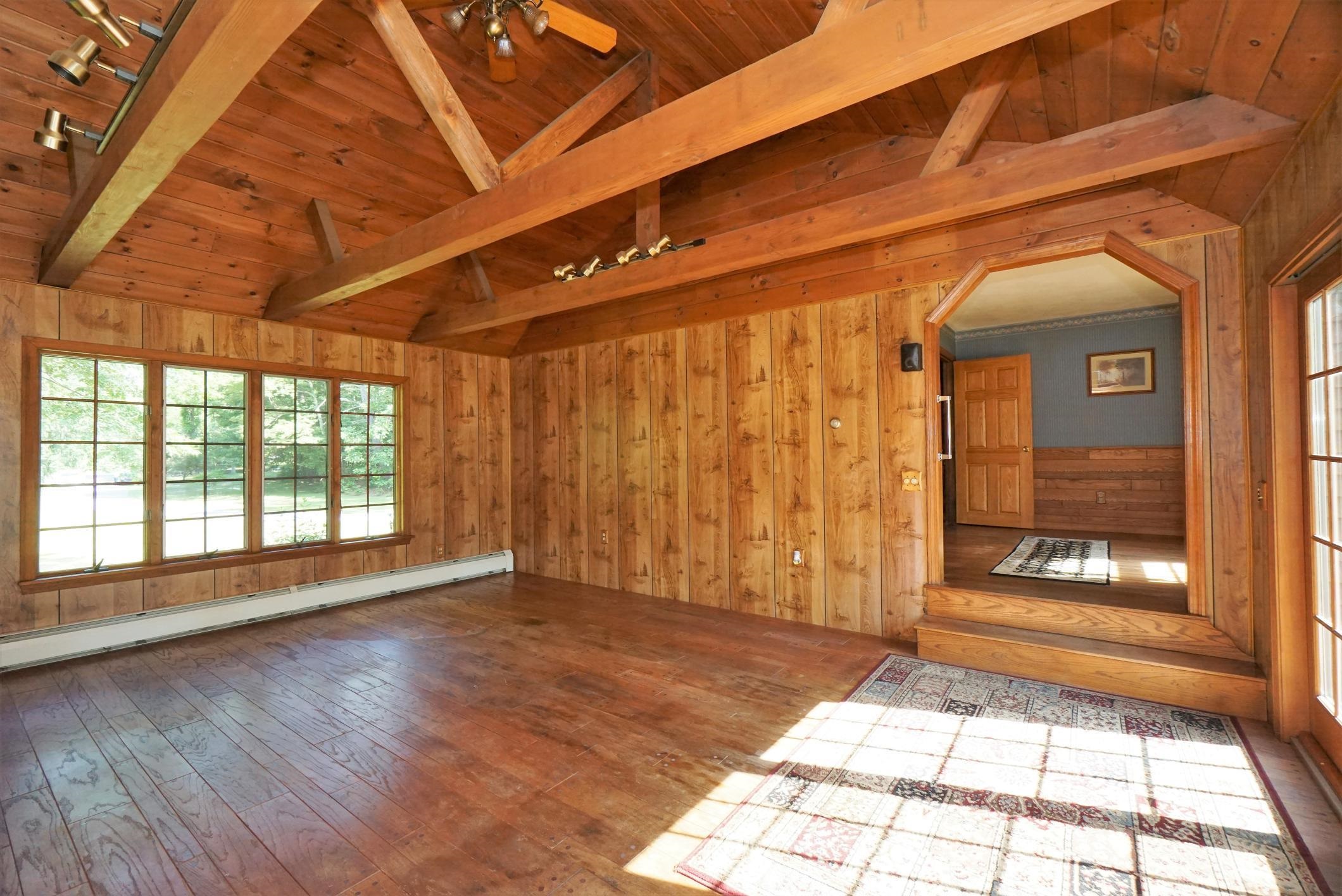 108 Windham Road Pelham, NH 03076 - Photo 11 of 40