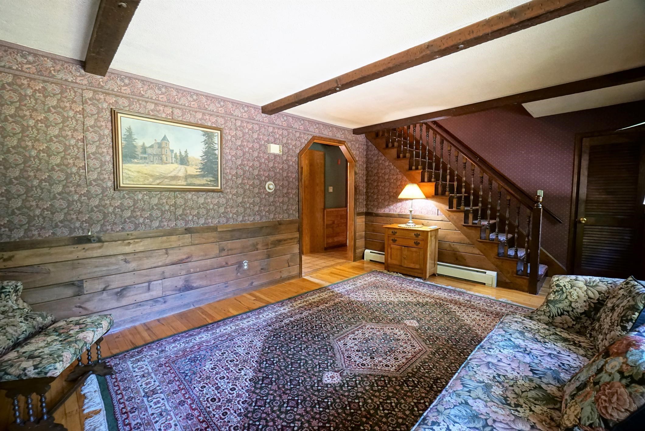 108 Windham Road Pelham, NH 03076 - Photo 15 of 40