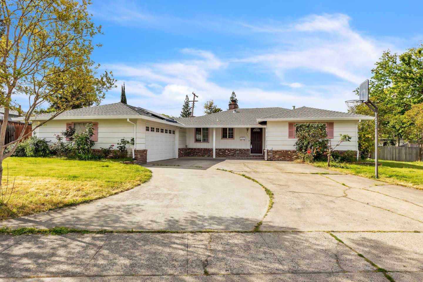 6026 Ranger Way Carmichael, CA 95608 - Photo 2 of 16