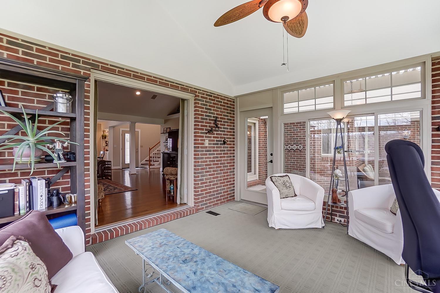5985 Blue Rock Road Cincinnati, OH 45247 - Photo 12 of 50 Gallery Image 12