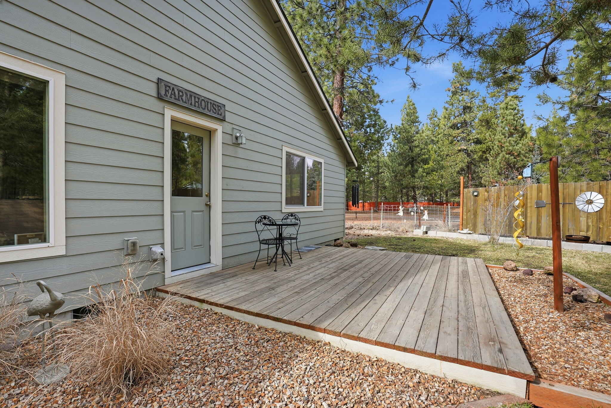 51432 Jory Road La Pine, OR 97739 - Photo 28 of 51 a view of backyard with a table and chair