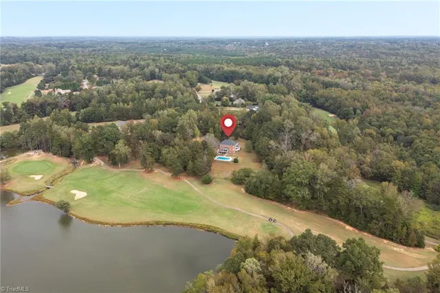 $982,500 | 410 Niblick Drive, Summerfield, NC 27358