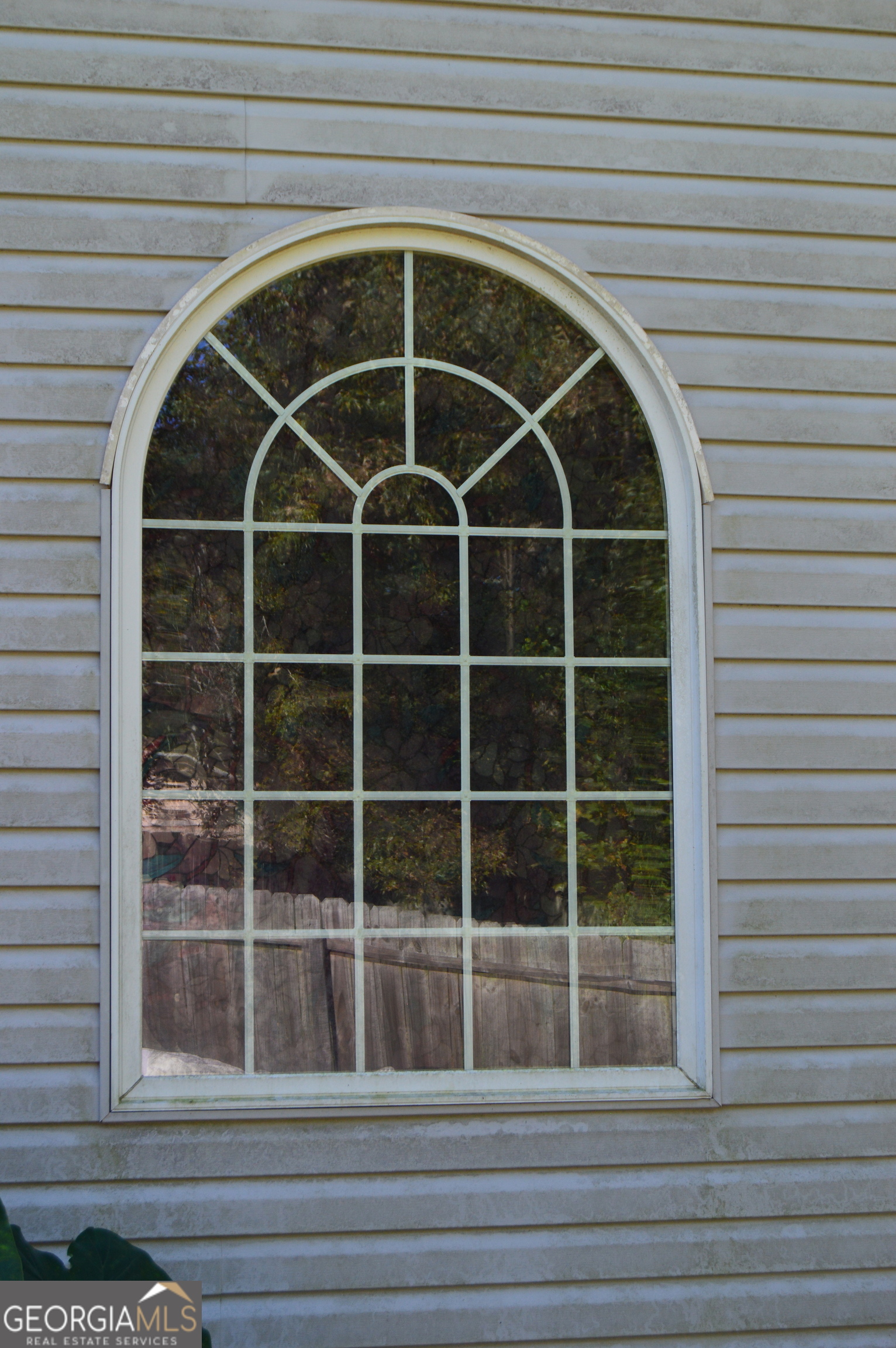 424 Law House Road Toccoa, GA 30577 - Photo 35 of 38 a front view of a house with a window
