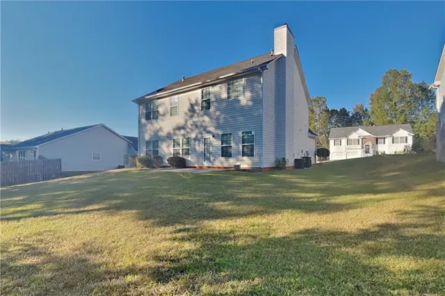 $2,300 | 5050 Roxton Lane, Douglasville, GA 30135