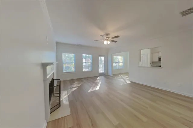 $2,300 | 5050 Roxton Lane, Douglasville, GA 30135