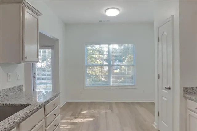 $2,300 | 5050 Roxton Lane, Douglasville, GA 30135