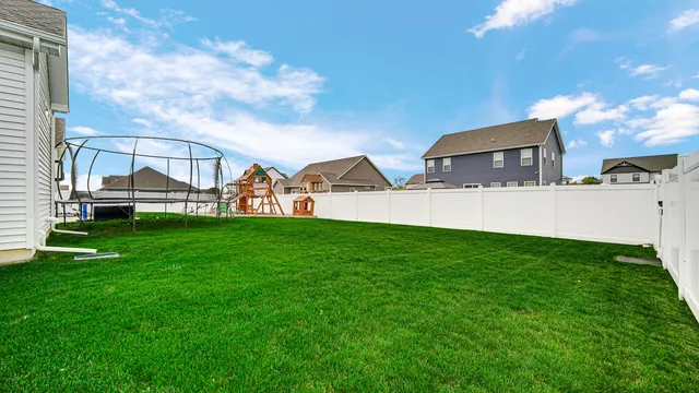 $450,000 | 1732 Stellar Street, Hobart, IN 46342