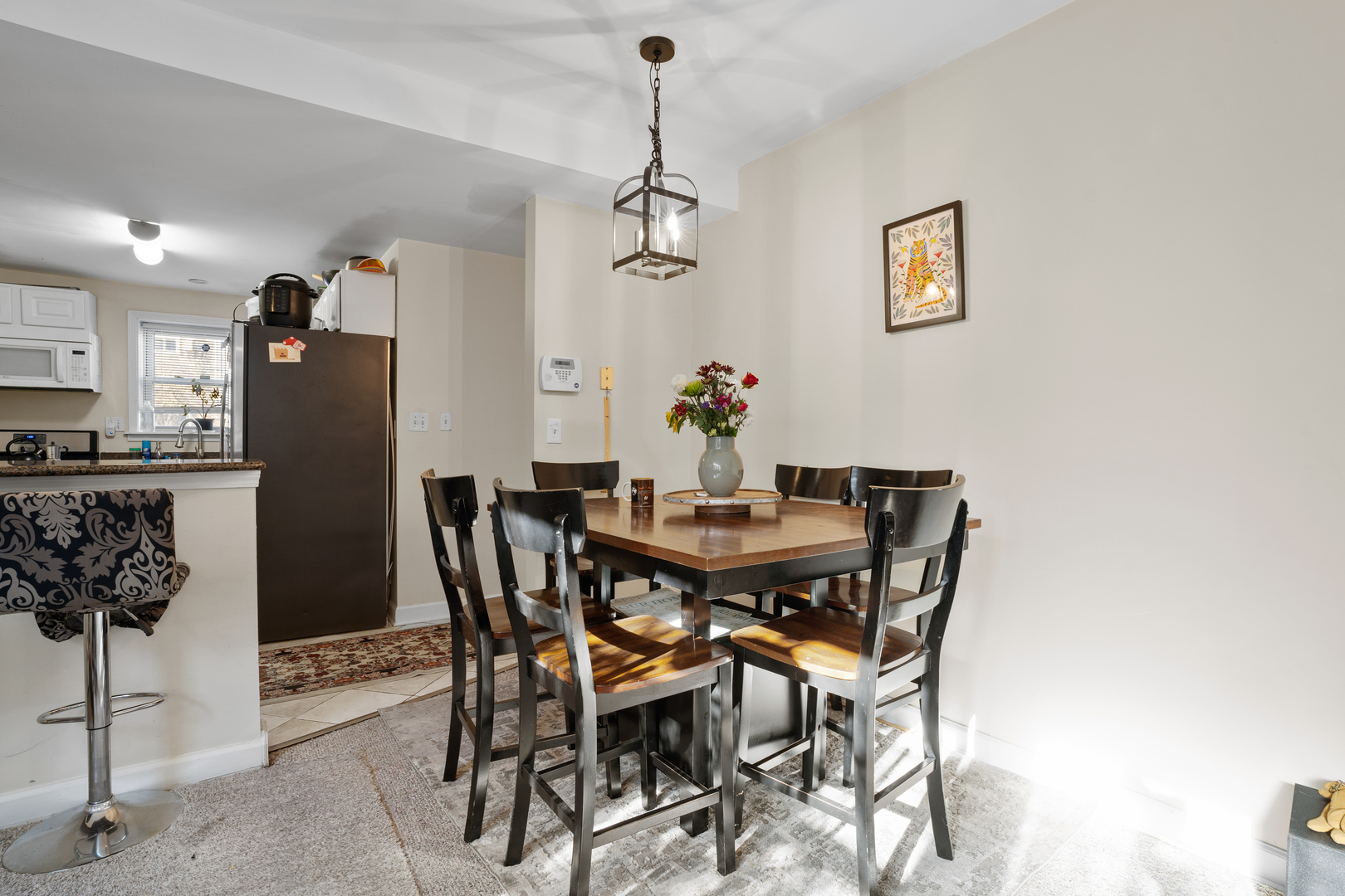 7534 North Ridge Boulevard, Unit 1W Chicago, IL 60645 - Photo 7 of 19 Gallery Image 7