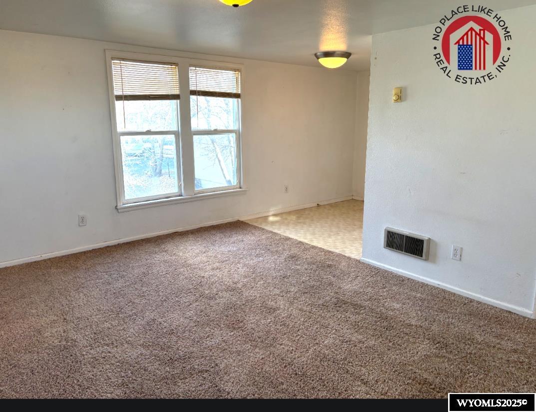 833 South Center Street Casper, WY 82601 - Photo 11 of 26