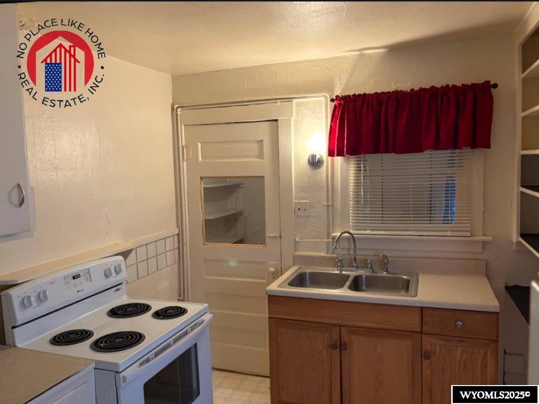 833 South Center Street Casper, WY 82601 - Photo 13 of 26