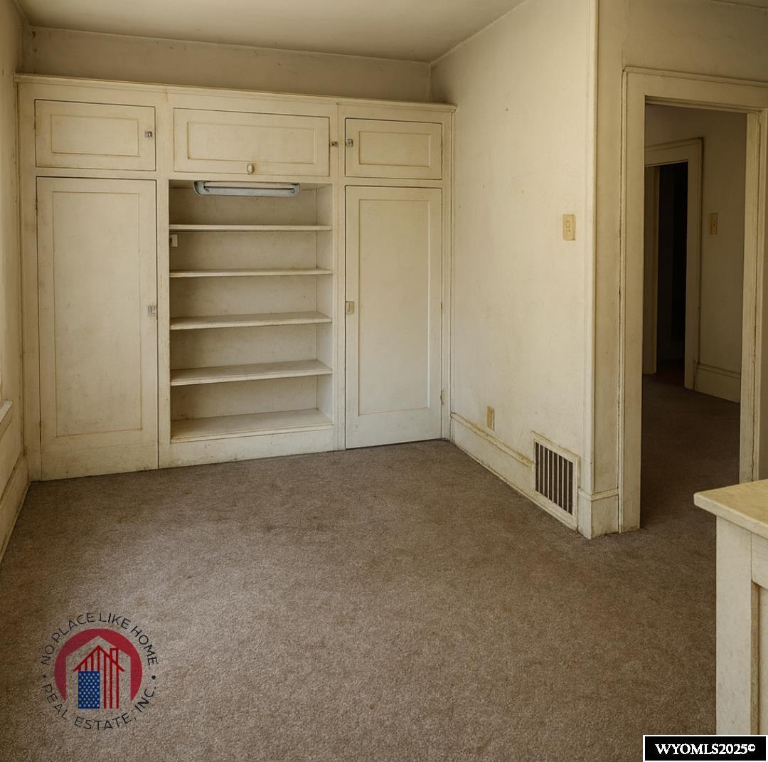 833 South Center Street Casper, WY 82601 - Photo 16 of 26