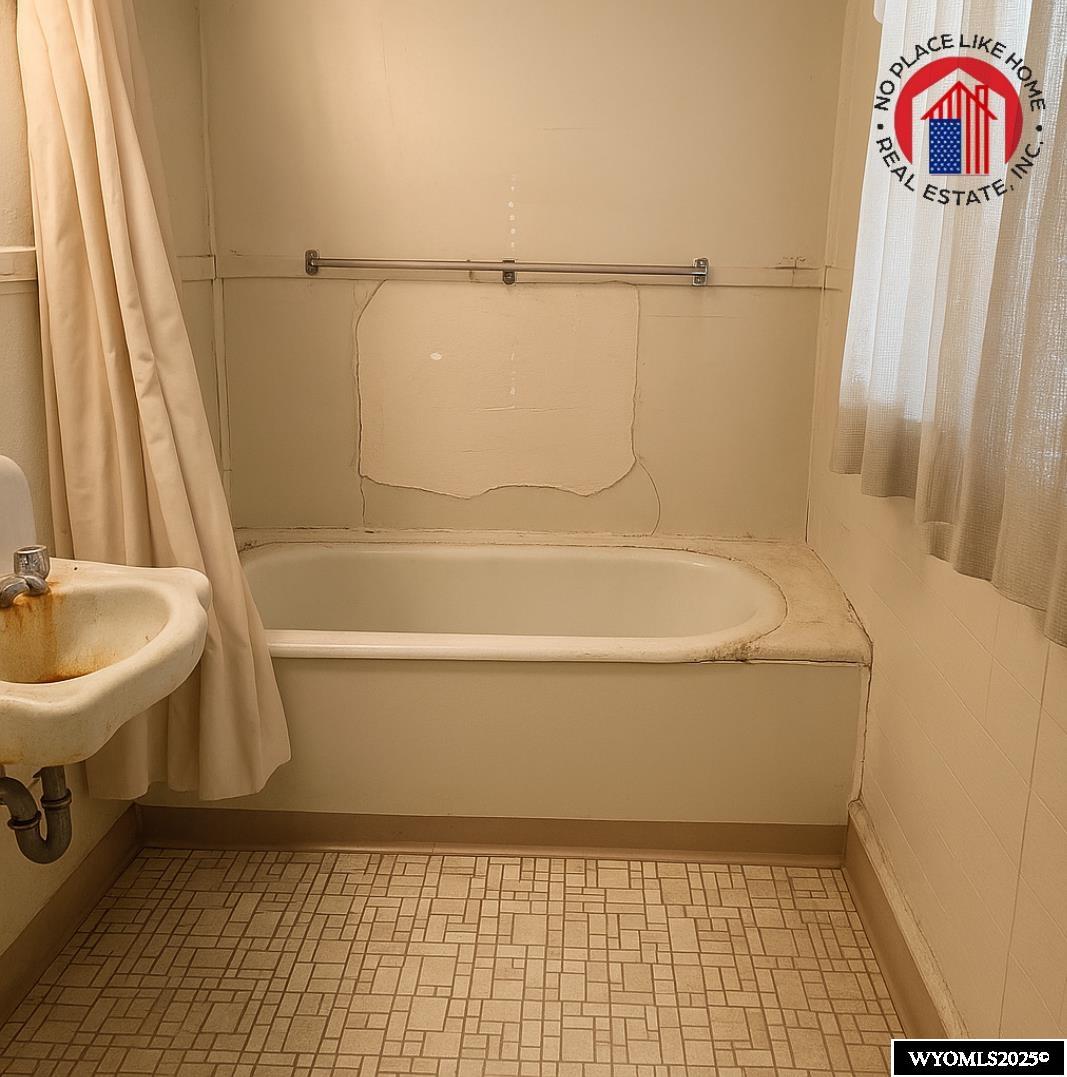 833 South Center Street Casper, WY 82601 - Photo 22 of 26