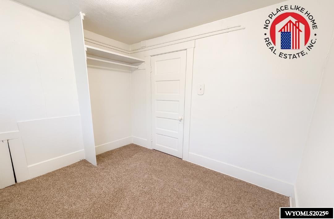 833 South Center Street Casper, WY 82601 - Photo 6 of 26