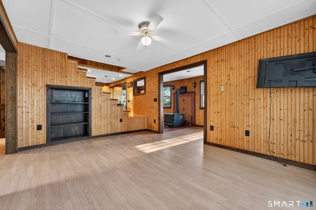 $539,900 | 30 Beach View Road, Voluntown, CT 06384