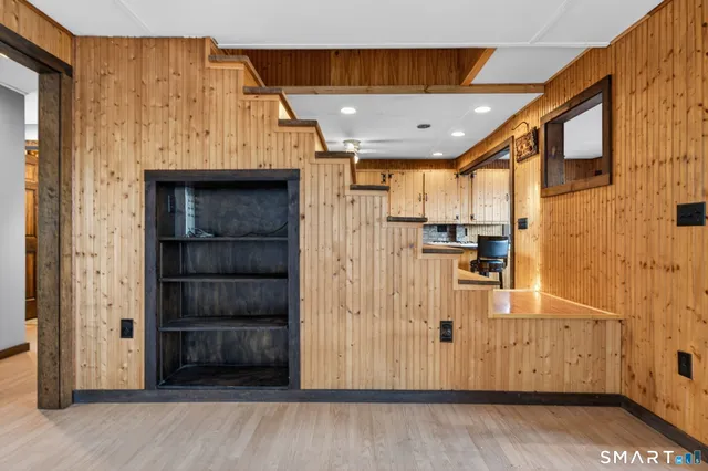 $539,900 | 30 Beach View Road, Voluntown, CT 06384