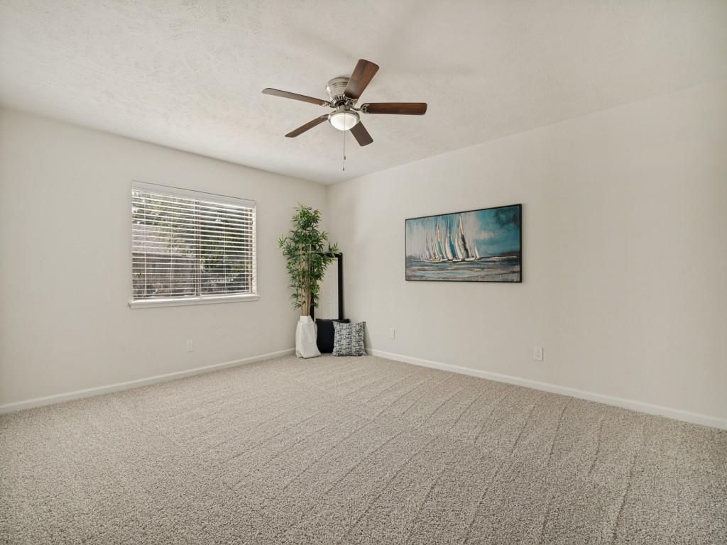 2036 Apple Valley Road Plano, TX 75023 - Photo 15 of 24