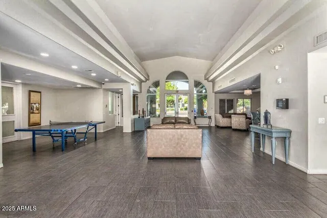 $193,000 | 2929 West Yorkshire Drive, Unit 1040, Phoenix, AZ 85027