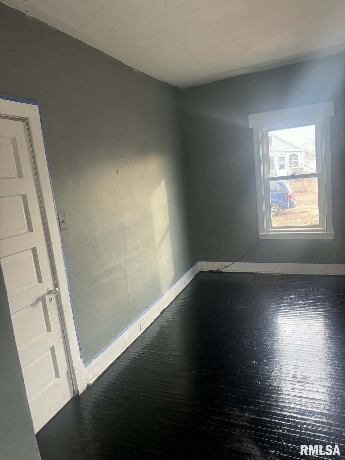 205 2nd Street South Pekin, IL 61564 - Photo 16 of 23