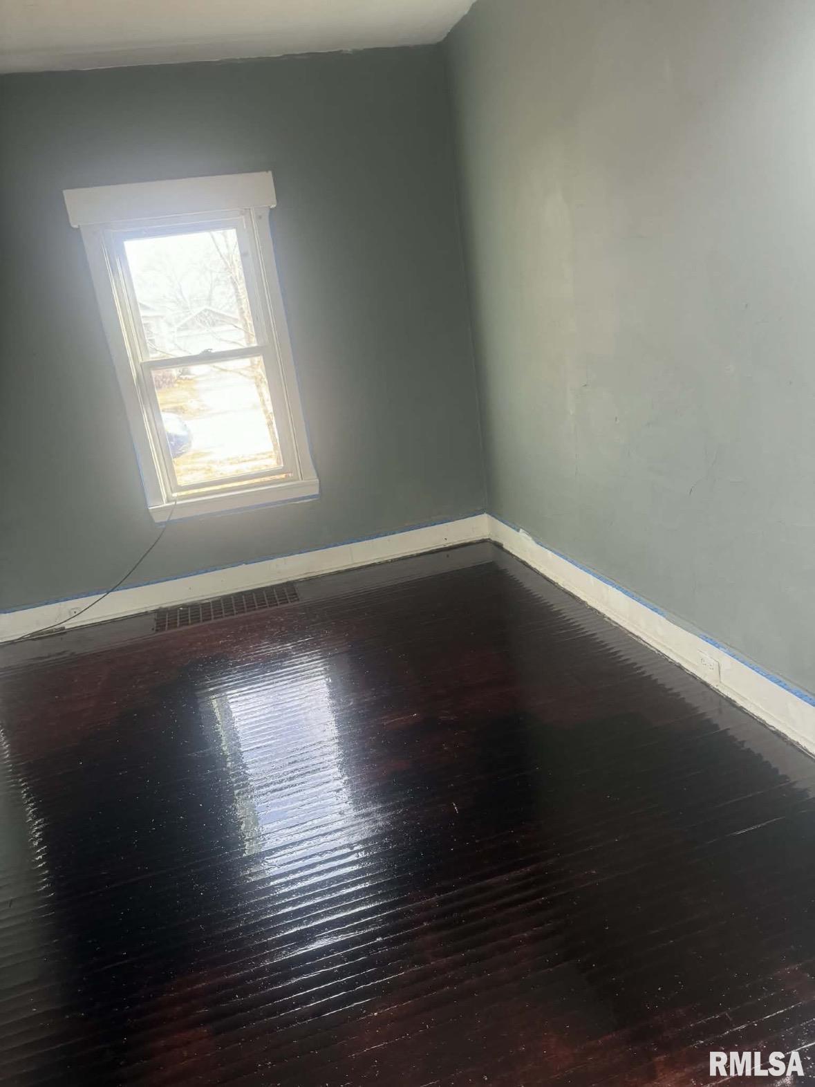 205 2nd Street South Pekin, IL 61564 - Photo 18 of 27