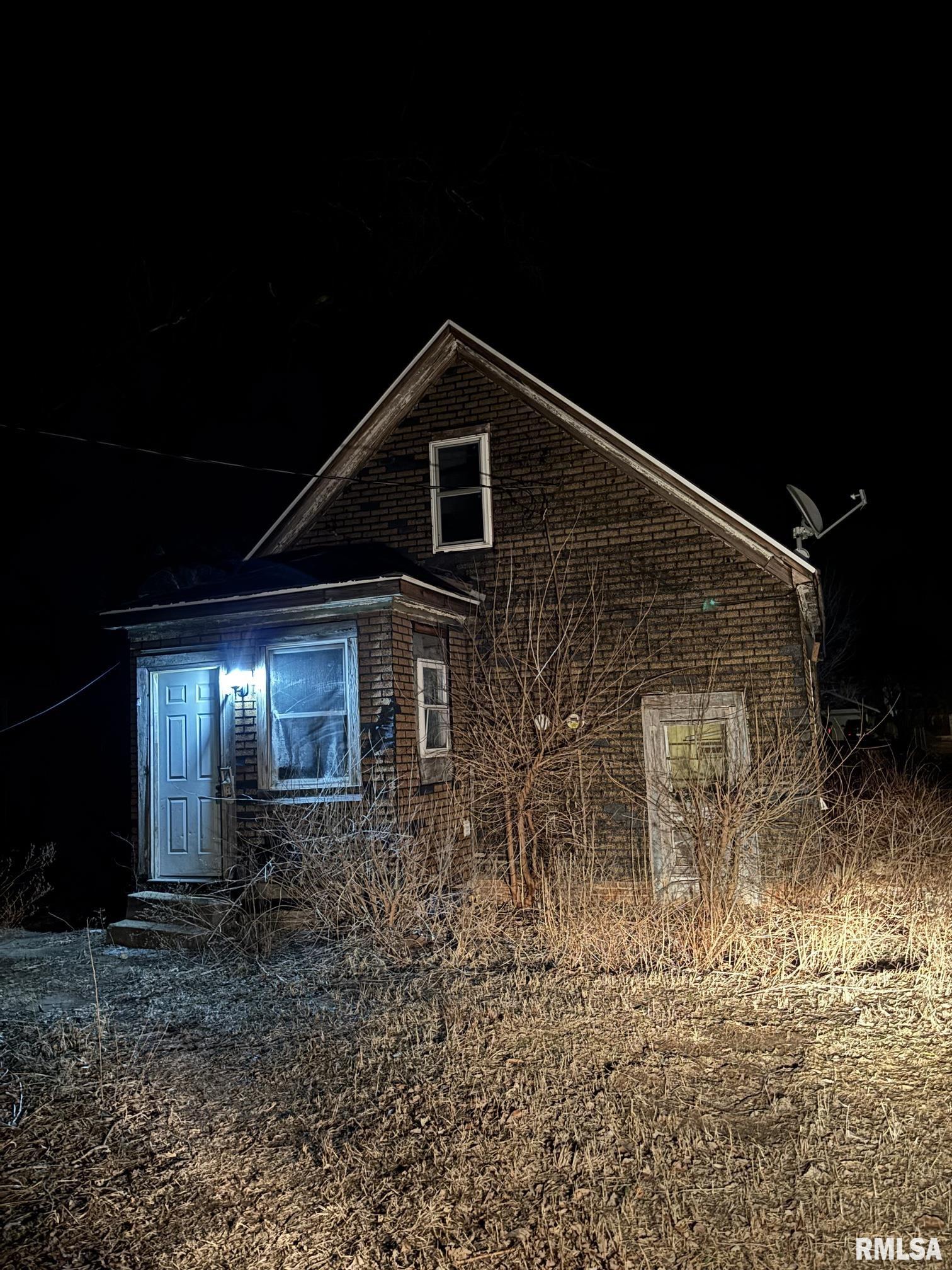 205 2nd Street South Pekin, IL 61564 - Photo 22 of 23