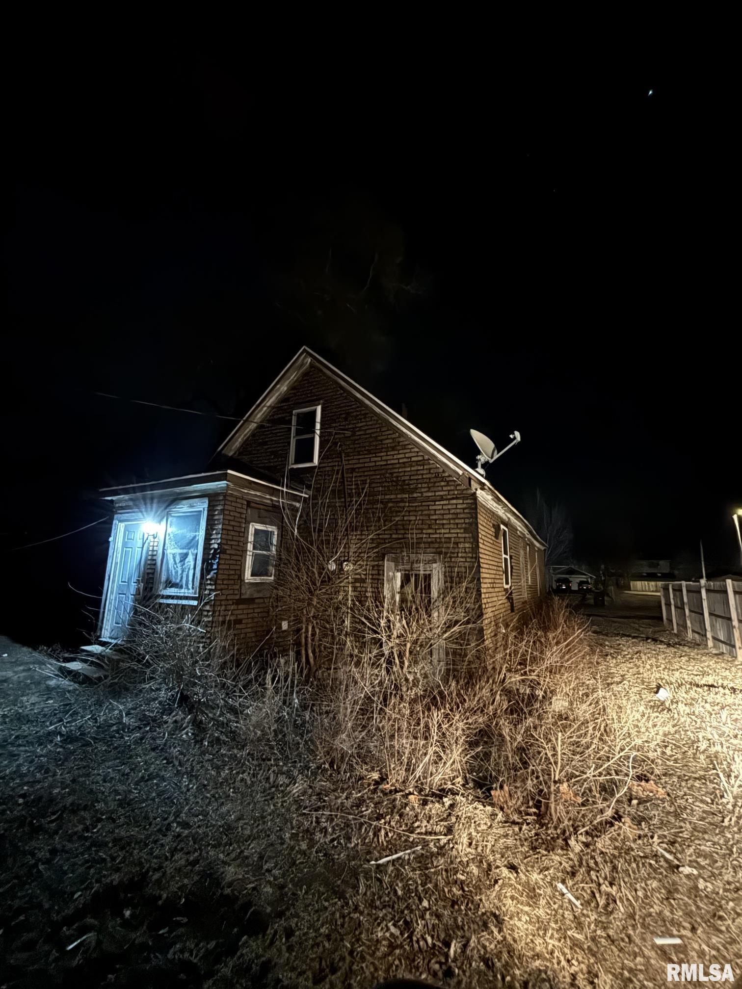 205 2nd Street South Pekin, IL 61564 - Photo 23 of 23