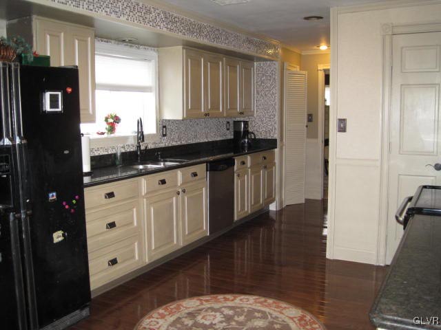 767 Bushkill Center Road Nazareth, PA 18064 - Photo 3 of 10