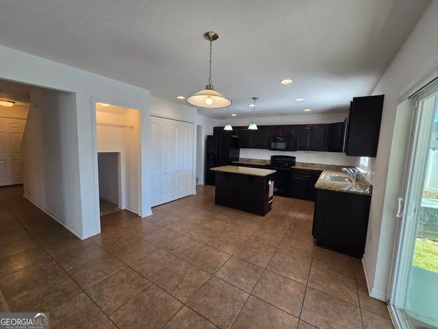 $2,350 | 127 Cedar Cir Drive, Kingsland, GA 31548