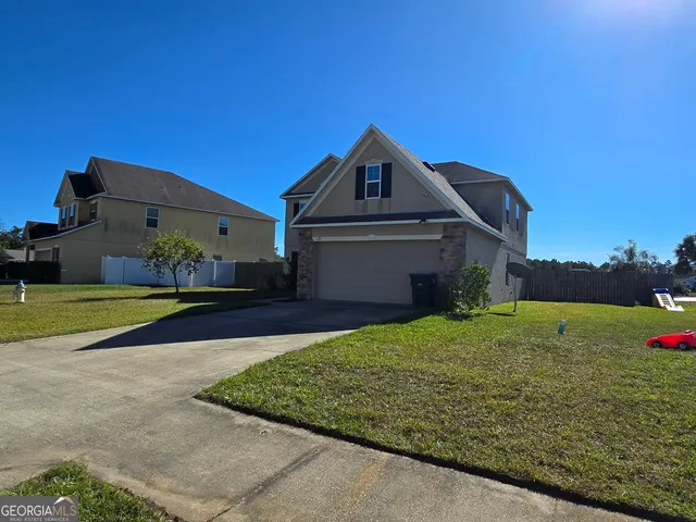 $2,350 | 127 Cedar Cir Drive, Kingsland, GA 31548