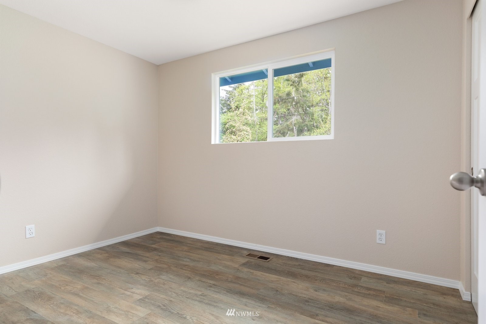 2935 North Slater Road Oak Harbor, WA 98277 - Photo 15 of 31 Gallery Image 15