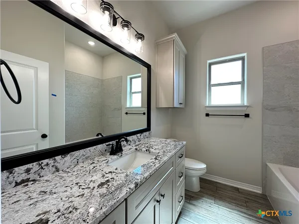$415,000 | 2012 Yarrow Road, Temple, TX 76502