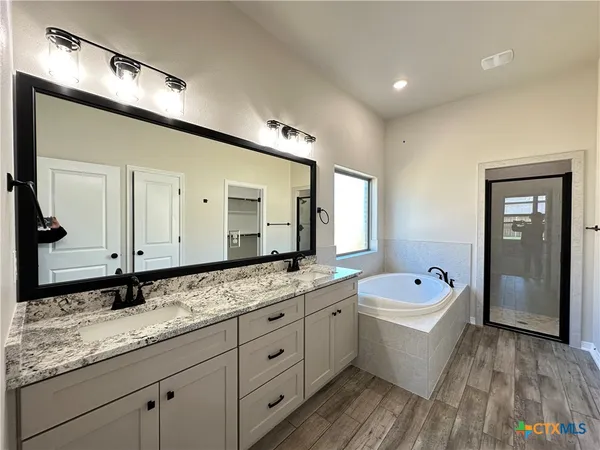 $415,000 | 2012 Yarrow Road, Temple, TX 76502