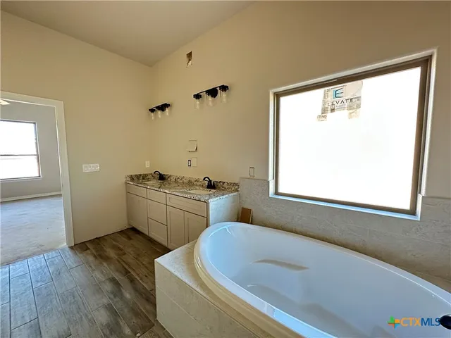 $415,000 | 2012 Yarrow Road, Temple, TX 76502