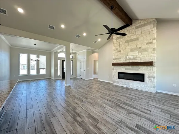 $415,000 | 2012 Yarrow Road, Temple, TX 76502