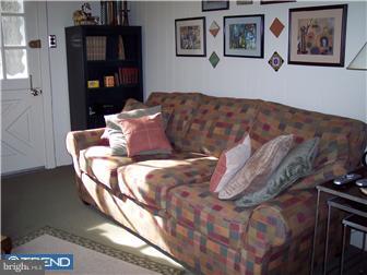 37 Shady Hill Road Media, PA 19063 - Photo 6 of 12 Family Room
