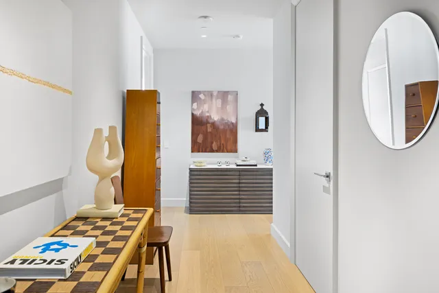 $4,595,000 | 15 Hudson Yards, Unit 64D | Hudson Yards