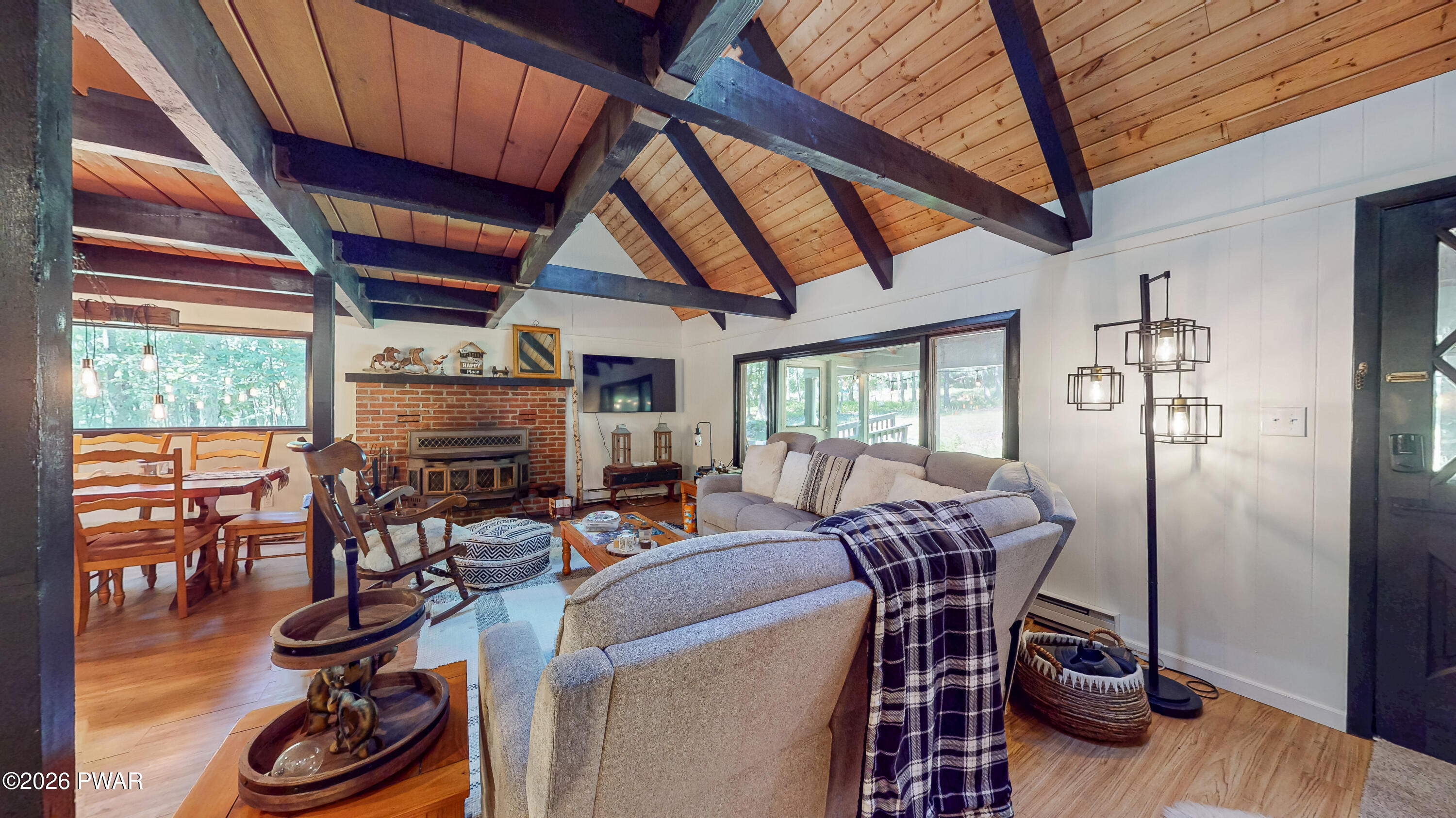 326 Gold Finch Road Bushkill, PA 18324 - Photo 10 of 37