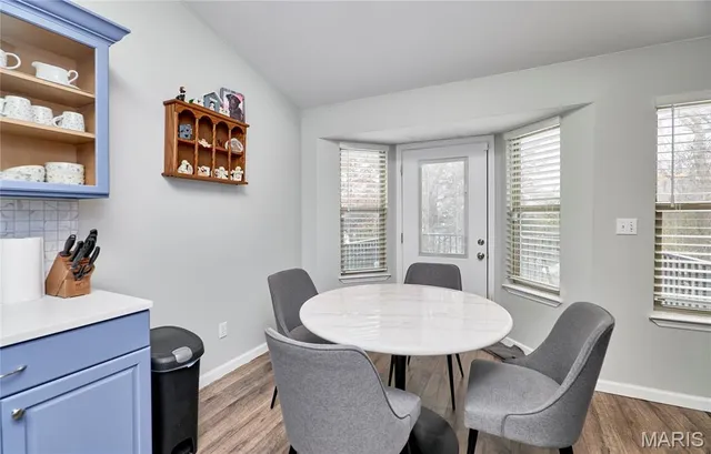 $285,000 | 50 Village Cir Drive, Winfield, MO 63389