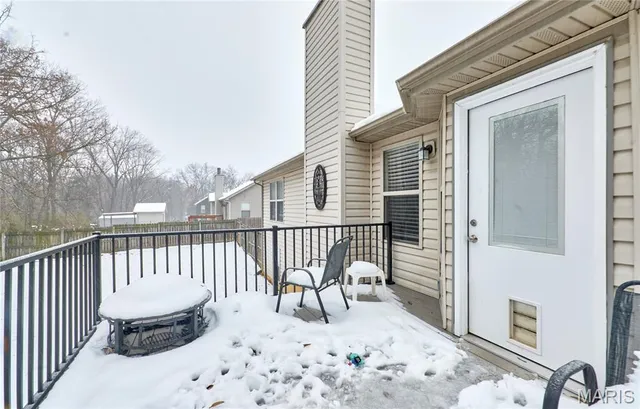 $285,000 | 50 Village Cir Drive, Winfield, MO 63389