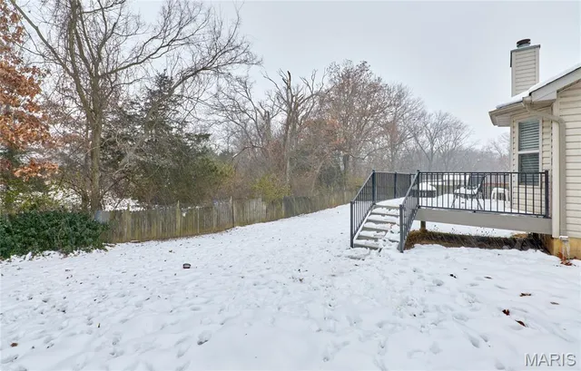 $285,000 | 50 Village Cir Drive, Winfield, MO 63389