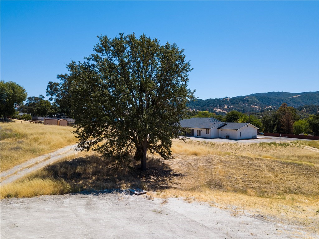 9310 Santa Clara Road Atascadero, CA 93422 - Photo 17 of 17 Gallery Image 17