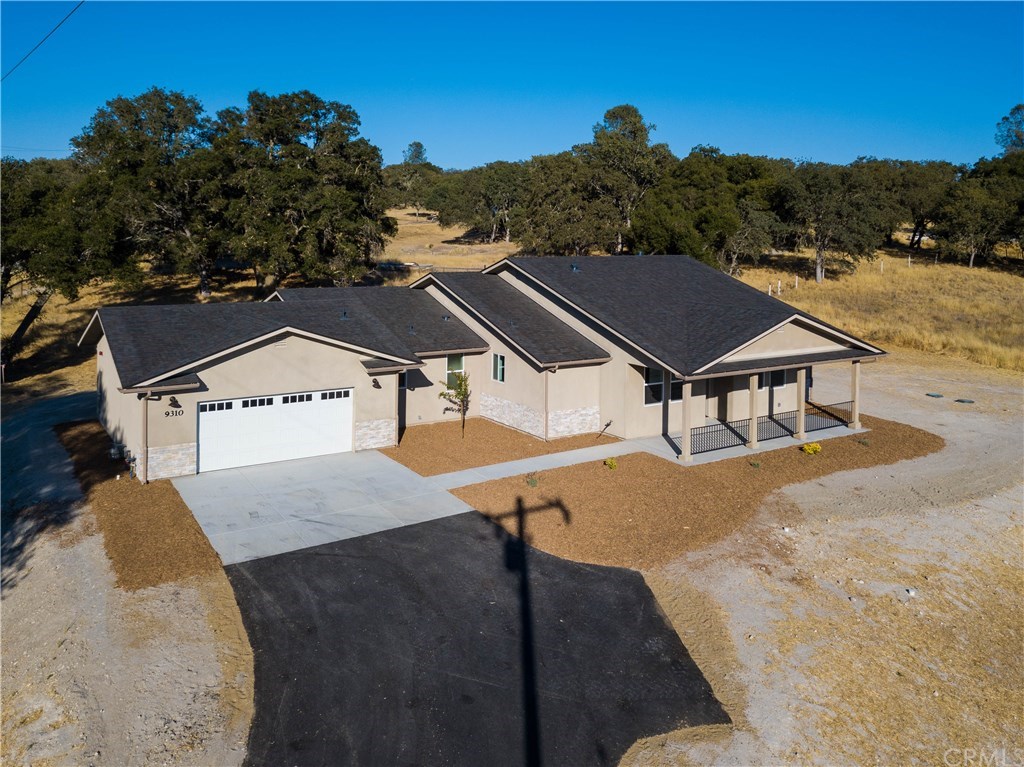 9310 Santa Clara Road Atascadero, CA 93422 - Photo 3 of 17 Gallery Image 3