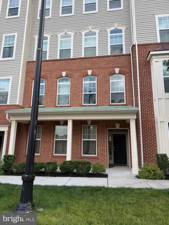 $2,900 | 7079 Banbury Drive, Unit B, Hanover, MD 21076