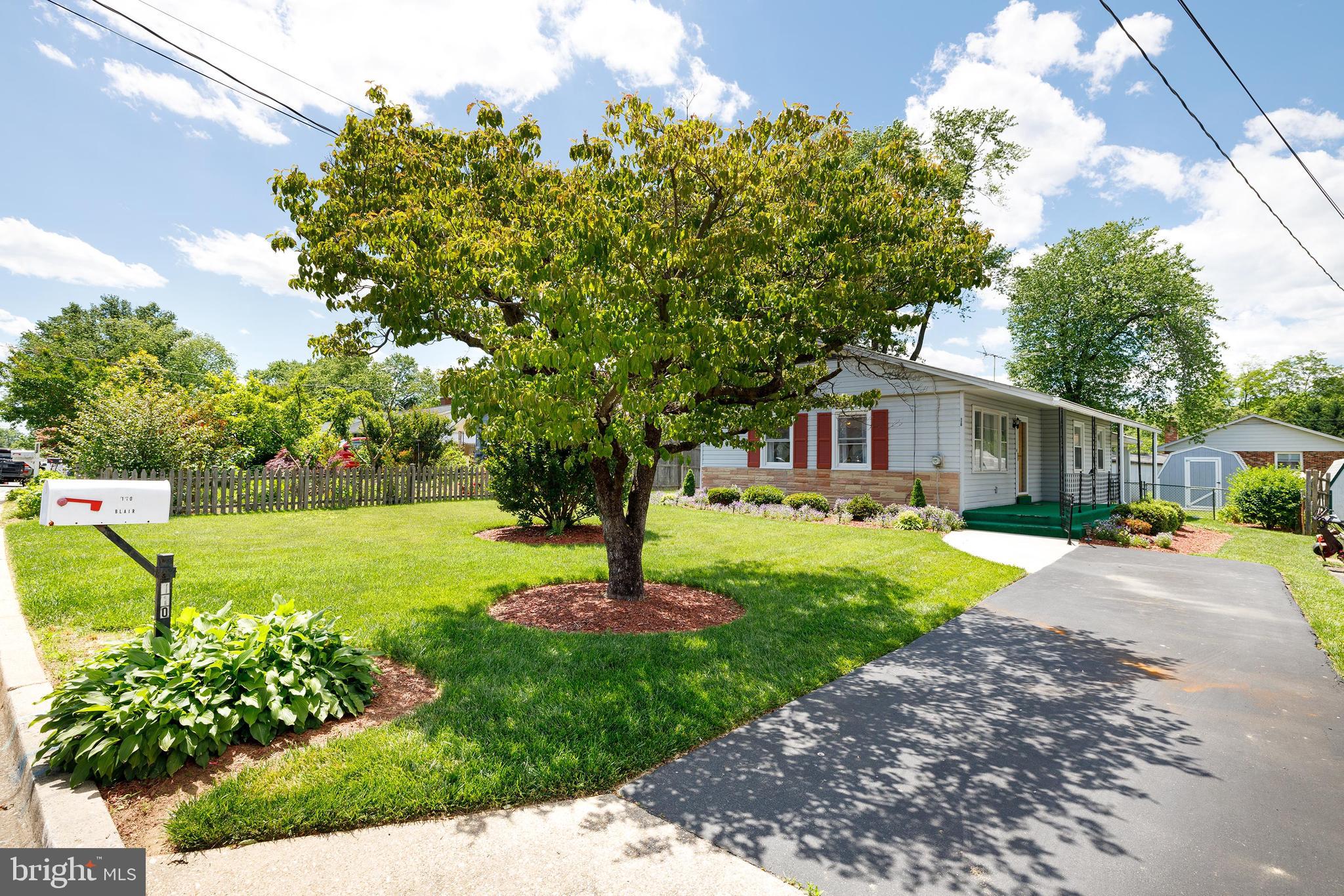 110 Spring Street Gaithersburg, MD 20877 - Photo 3 of 32 Gallery Image 3
