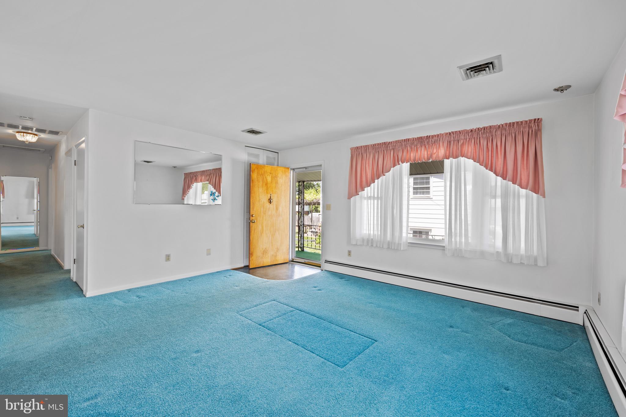 110 Spring Street Gaithersburg, MD 20877 - Photo 5 of 32 Gallery Image 5